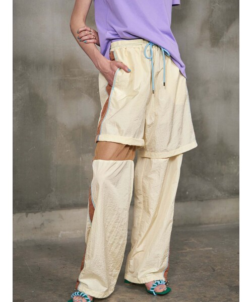 PAMEO POSE（パメオポーズ）の「【TRAPEZE】Nylon Shaka Pants（その他パンツ・レディース・ホワイト/ブラック/イエロー/パープル・S/L）」の19枚目の写真