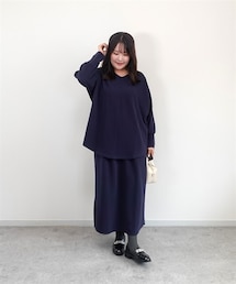 nissen | 9月25日午前11時販売開始【こまちさんコラボ】キレイ見えリップル素材セットアップ(Vネックドルマンスリーブプルオーバー＋ロング丈ナロースカート）(Tシャツ/カットソー)