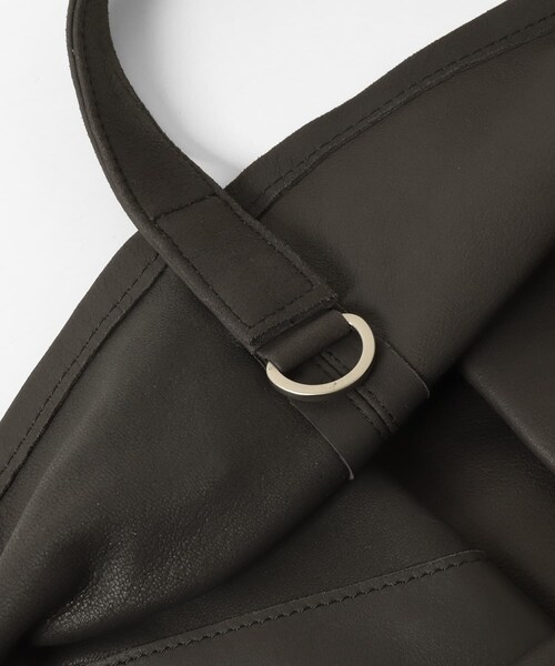 URBAN RESEARCH（アーバンリサーチ）の「『別注』Morphee×URBS　CYLINDER M（トートバッグ・メンズ・NAPPA CHL・M）」の7枚目の写真