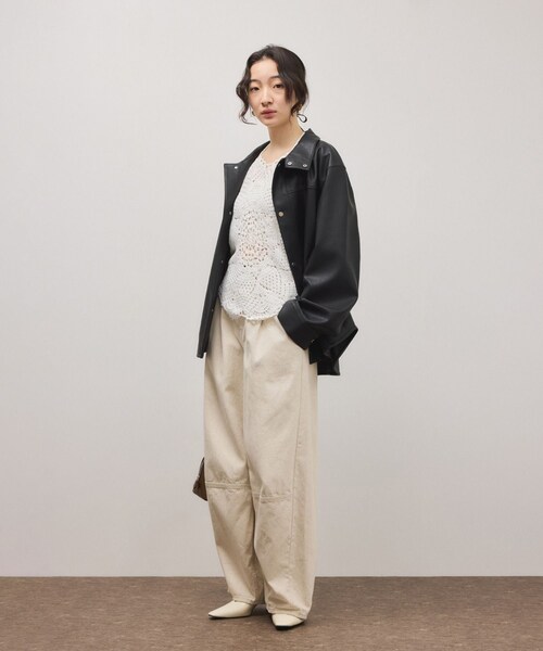 ADAM ET ROPE'（アダムエロペ）の「クロシェニットビスチェ（キャミソール・レディース・ホワイト/カーキ系・F）」の8枚目の写真