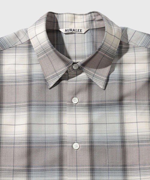ADAM ET ROPE'(アダムエロペ)の「【AURALEE/オーラリー】SUPER LIGHT WOOL CHECK SHIRT(シャツ/ブラウス・メンズ・ダークブラウン/ブルー系・3/4/5)」の8枚目の写真