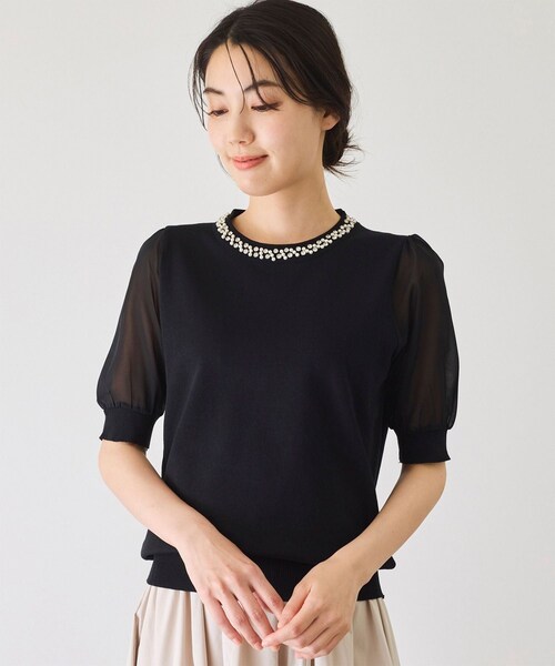 Jayro(ジャイロ)の「衿ビジュー袖シフォンプルオーバー(ニット/セーター・レディース・ブラック/ホワイト・F)」の10枚目の写真