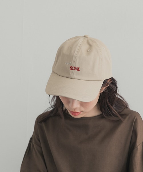 URBAN RESEARCH DOORS(アーバンリサーチドアーズ)の「LY LETTER CAP(キャップ・レディース・OATMEAL/PURPLE/BORDEAUX・Free)」の1枚目の写真