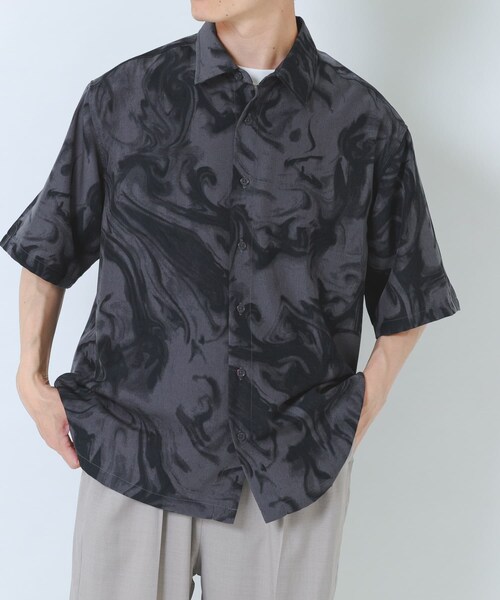 ITEMS URBANRESEARCH(アイテムズ アーバンリサーチ)の「マーブルプリントレギュラーカラーショートスリーブシャツ(シャツ/ブラウス・メンズ・BEIGE/BLACK/WHITE・M/L)」の14枚目の写真