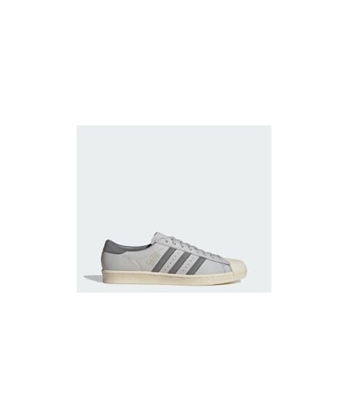 adidas(アディダス)の「スーパースター ビンテージ / Superstar Vintage(シューズ・メンズ・グレー・22.0cm/22.5cm/23.0cm/23.5cm/24.0cm/24.5cm/25.0cm/25.5cm/26.0cm/26.5cm/27.0cm/27.5cm/28.0cm/28.5cm/29.0cm/29.5cm/30.0cm/30.5cm/31.0cm/31.5cm/32.0cm)」の7枚目の写真