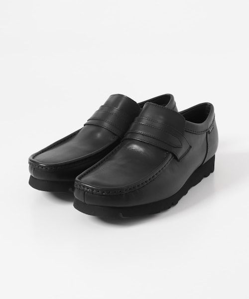 URBAN RESEARCH(アーバンリサーチ)の「CLARKS WALLA LOAFER GTX(ローファー・メンズ・BLACK・6.5/7/7.5/8/8.5/9)」の1枚目の写真