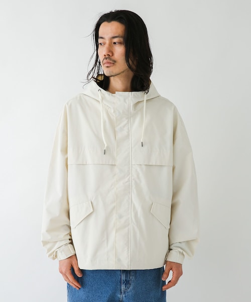 URBAN RESEARCH Sonny Label（アーバンリサーチサニーレーベル）の「撥水ナイロンマウンテンパーカー（マウンテンパーカー・メンズ・カーキ/ブラック/ホワイト・M/L）」の5枚目の写真