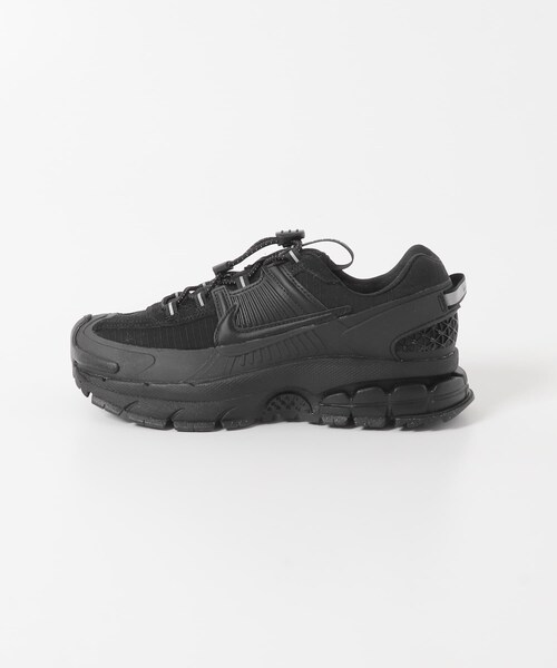 URBAN RESEARCH ROSSO（アーバンリサーチロッソ）の「NIKE　ナイキ ウィメンズ ズーム ボメロ ローム（スニーカー・レディース・ブラックブラック・23/23.5/24/24.5/25/25.5）」の2枚目の写真