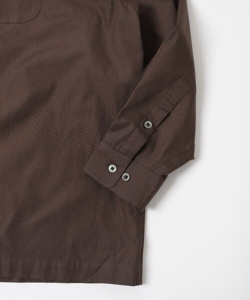 URBAN RESEARCH（アーバンリサーチ）の「THE DAY　OPEN COLLAR SHIRT（シャツ/ブラウス・メンズ・BLACK/BROWN/WHITE・1/2）」の21枚目の写真