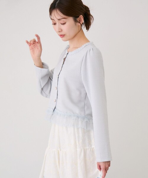 Jayro(ジャイロ)の「レースフリルヘムニットジャケット(ノーカラージャケット・レディース・ホワイト系/ライトグリーン/サックス・F)」の21枚目の写真