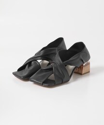 ALM.　HEIDI LEATHER PUMPS