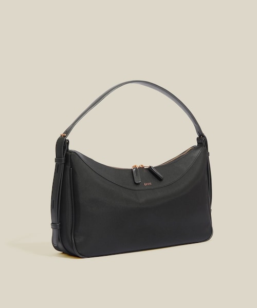 ROPE'(ロペ)の「【E'POR】C BAG Medium【撥水】【超軽量】(ハンドバッグ・レディース・ブラック/オフホワイト/カーキ・F)」の2枚目の写真