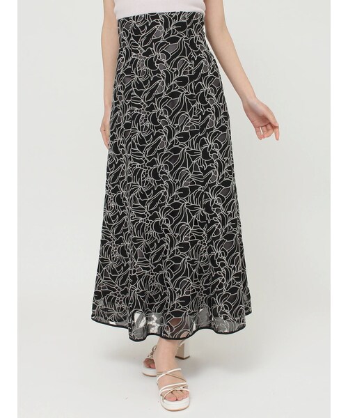 MERCURYDUO（マーキュリーデュオ）の「カットワーク刺繍マーメイドスカート（スカート・レディース・オフホワイト/ブラック/ベージュ・S/M）」の9枚目の写真