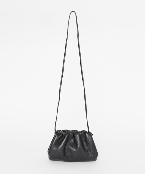 URBAN RESEARCH（アーバンリサーチ）の「レザーショルダーバッグ（ショルダーバッグ・レディース・BLACK/SILVER・-）」の4枚目の写真