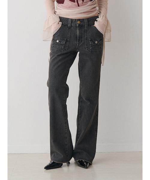 jouetie（ジュエティ）の「【SOMETHING×PosTokyo】BUSH FLARE DENIM（デニムパンツ・レディース・ブラック/ブルー・S/M）」の3枚目の写真