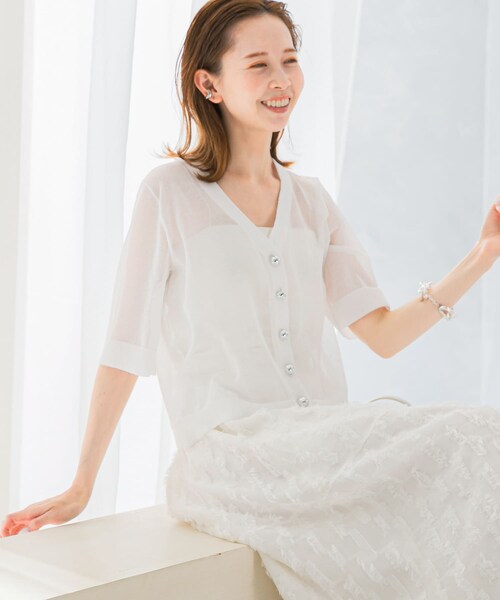 URBAN RESEARCH ROSSO（アーバンリサーチロッソ）の「デザインボタンシアーカーディガン（カーディガン/ボレロ・レディース・WHITE/BLUE・FREE）」の3枚目の写真