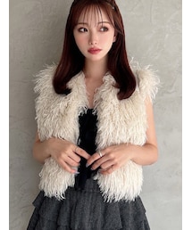 RESEXXY | フラッフィーボリュームショートベスト(ベスト)