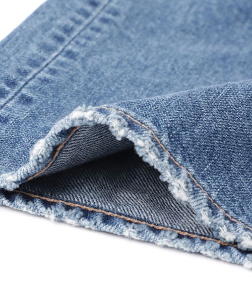 ADAM ET ROPE'（アダムエロペ）の「【J'aDoRe限定】【Japan Blue Jeans（ジャパン ブルー ジーンズ）】Switch staight jeans 11oz（デニムパンツ・レディース・ブルー・24/25/26）」の16枚目の写真