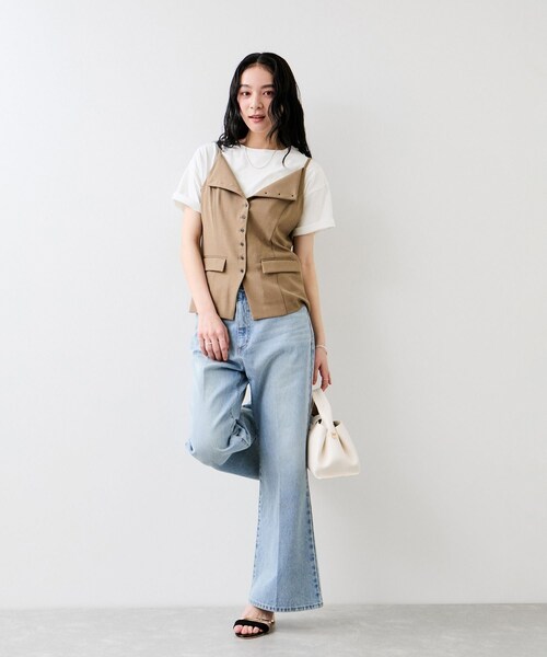 VIS(ビス)の「ボクシークロップド刺繍Tシャツ(Tシャツ/カットソー・レディース・チャコール/ホワイト/ブルー・F)」の12枚目の写真
