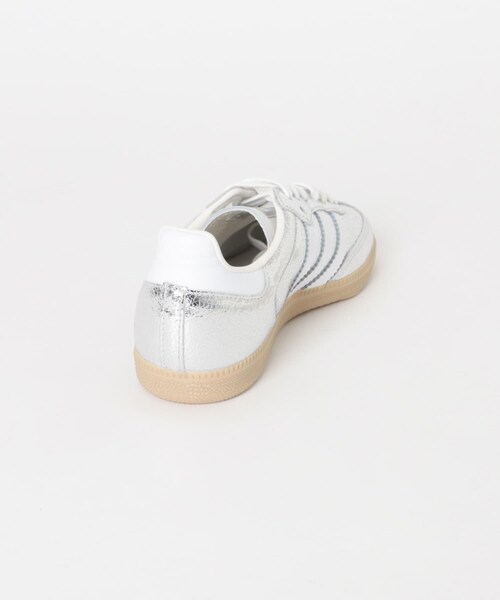 URBAN RESEARCH DOORS(アーバンリサーチドアーズ)の「adidas SAMBA OG W(スニーカー・レディース・シルバーメタリック・23/23.5/24/24.5/25)」の6枚目の写真