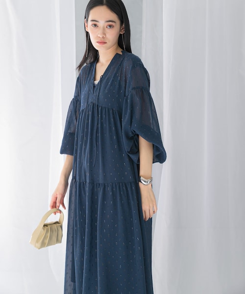 URBAN RESEARCH ROSSO（アーバンリサーチロッソ）の「カットジャガードティアードワンピース（ワンピース・レディース・BLUE/BLACK・FREE）」の15枚目の写真