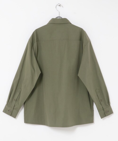ITEMS URBANRESEARCH(アイテムズ アーバンリサーチ)の「4-pocket ツイル フィールドシャツジャケット(ミリタリージャケット・メンズ・CHARCOAL/OLIVE・M/L)」の9枚目の写真