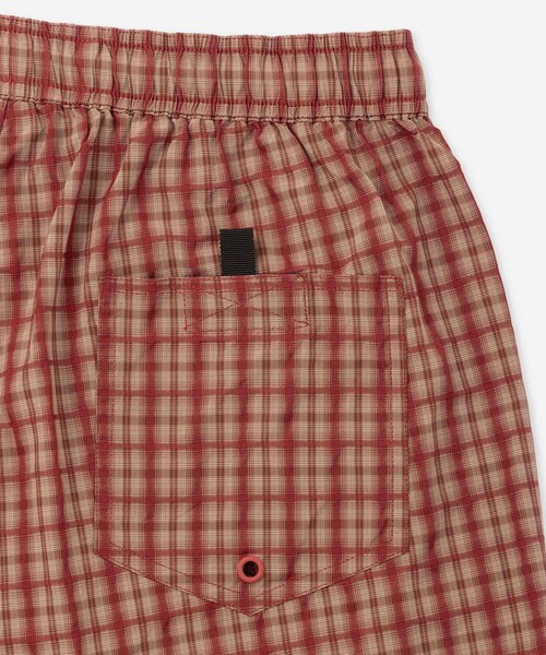 Saturdays NYC(サタデーズ ニューヨークシティ )の「Timothy Check Swim Short(その他パンツ・レディース・グリーン/レンガ・L/M/S/XL)」の13枚目の写真