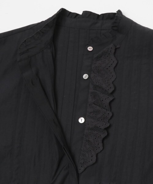 URBAN RESEARCH ROSSO（アーバンリサーチロッソ）の「フリルネックレースデザインシャツブラウス（シャツ/ブラウス・レディース・OFF WHITE/ASH/BLACK・Free）」の20枚目の写真