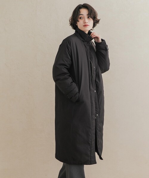 URBAN RESEARCH DOORS(アーバンリサーチドアーズ)の「ステッチレスライトダウンロングコート(テーラードジャケット・レディース・BLACK/KHK.BEG・Free)」の6枚目の写真