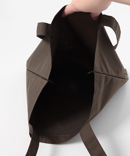 URBAN RESEARCH Sonny Label（アーバンリサーチサニーレーベル）の「ERIE WORKS　Sally（トートバッグ・レディース・BLACK/BLUE/KHAKI/BROWN・One）」の18枚目の写真