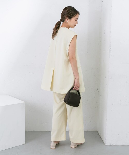 KBF（ケイビーエフ）の「ラウンドノーカラージレ（テーラードジャケット・レディース・YELLOW/IVORY/GREIGE・one）」の17枚目の写真