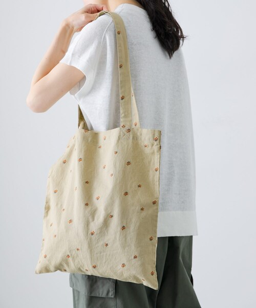 かぐれ（カグレ）の「小花刺繍トートバッグ（トートバッグ・レディース・BLACK/YELLOW・Free/FREE）」の10枚目の写真