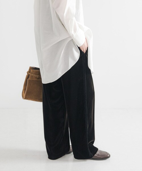 URBAN RESEARCH(アーバンリサーチ)の「サイドラインベロアイージーパンツ(その他パンツ・レディース・BROWN/BLACK・36/38)」の18枚目の写真
