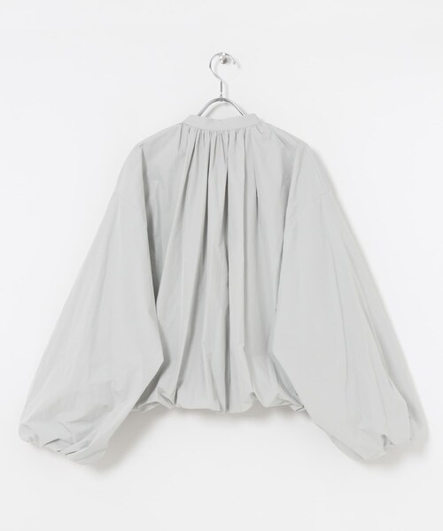 URBAN RESEARCH（アーバンリサーチ）の「AMOMENTO　NECKSHIRRING VOLUMEJUMPER（ノーカラージャケット・レディース・L GREY・0）」の7枚目の写真