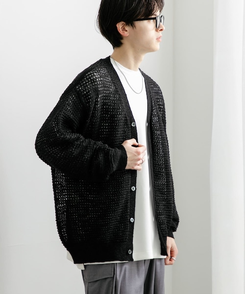 SENSE OF PLACE by URBAN RESEARCH（センスオブプレイスバイアーバンリサーチ）の「『ユニセックス』『洗濯可』シアーVネックカーディガン（カーディガン/ボレロ・メンズ・RED/BLACK/MINT・M/L）」の6枚目の写真