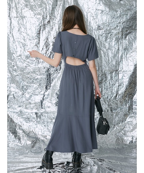 EVRIS（エヴリス）の「バックオープンロングワンピース（ワンピース・レディース・ホワイト/グレー/ブラック/ピンク・F）」の11枚目の写真