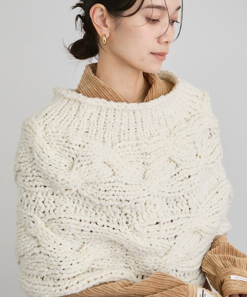 ADAM ET ROPE'(アダムエロペ)の「【IRONING(アイロニング)】cable cape ケーブルケープ(マフラー・レディース・ホワイト/ネイビー・F)」の17枚目の写真
