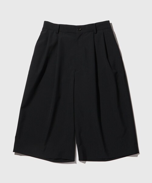 ADAM ET ROPE'（アダムエロペ）の「ドライウーステッドワイドショートスラックス（その他パンツ・メンズ・ブラック/グレー・L/M）」の2枚目の写真