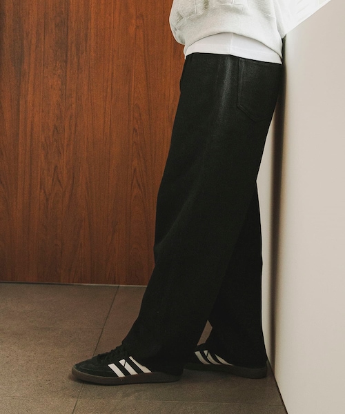 URBAN RESEARCH（アーバンリサーチ）の「『別注』WELCOME RAIN×URBS　5Pocket Denim（デニムパンツ・メンズ・Black・2/3）」の7枚目の写真