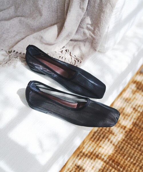 RODE SKO（ロデスコ）の「『MADE IN JAPAN』シアーフラットシューズ（バレエシューズ・レディース・BLACK/BEIGE/WHITE・36/37/38）」の2枚目の写真