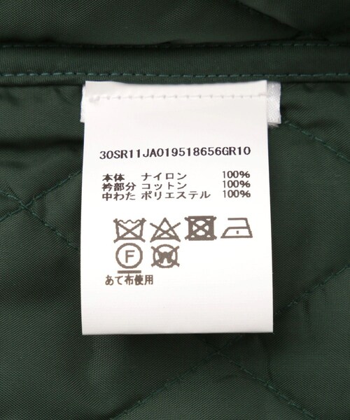 ROPE'（ロペ）の「【SPORTY & RICH（スポーティアンドリッチ】The Carlyle Script Nylon Quilted Jacket（ナイロンジャケット・レディース・グリーン・F）」の12枚目の写真