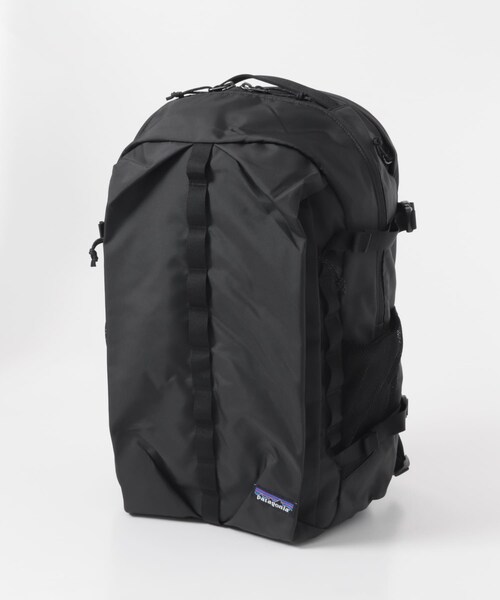URBAN RESEARCH DOORS(アーバンリサーチドアーズ)の「patagonia REFUGIO DAY PACK 32L(バックパック/リュック・メンズ・BLK/BYFG・One)」の4枚目の写真