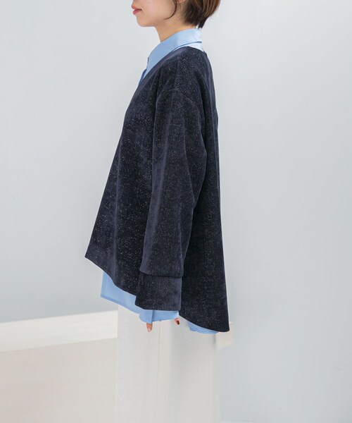 URBAN RESEARCH ROSSO（アーバンリサーチロッソ）の「Vネックモールラメプルオーバー（Tシャツ/カットソー・レディース・IVORY/NAVY・Free）」の13枚目の写真