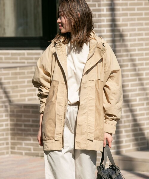 EKAL（エカル）の「別注ナイロンメッシュブルゾン（ブルゾン・レディース・BEIGE/F GREY・S/M）」の2枚目の写真