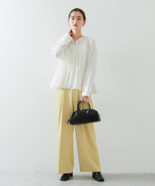 SENSE OF PLACE by URBAN RESEARCH(センスオブプレイスバイアーバンリサーチ)の「ラウンドスクエアボストンバッグ(ボストンバッグ・レディース・IVORY/BLACK/RED・one)」の21枚目の写真