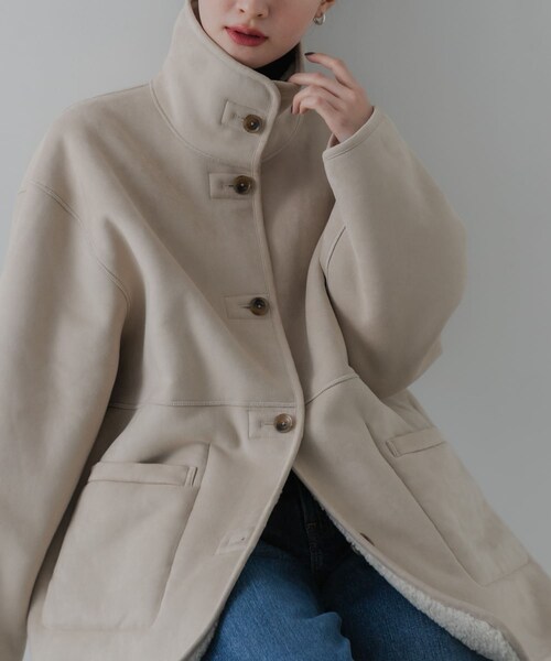URBAN RESEARCH(アーバンリサーチ)の「ECOPELフェイクムートンリバーシブルコート(ムートンコート・レディース・IVO×CML/BRN×BRN/OFF×GREGE・Free)」の9枚目の写真