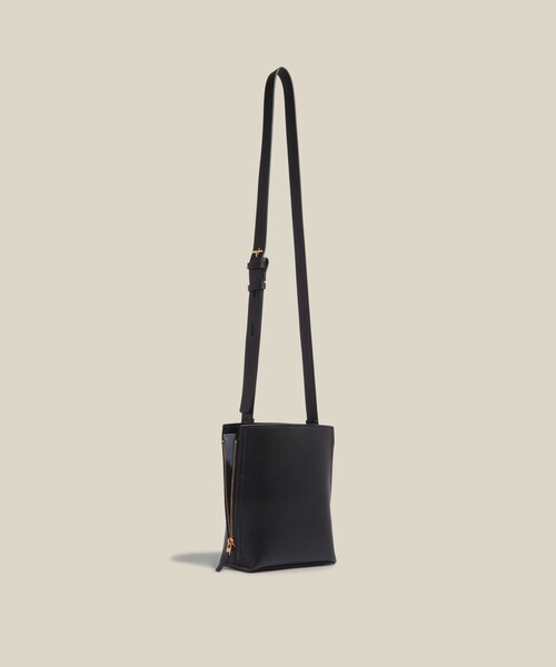ROPE'(ロペ)の「【E'POR】Y BAG Shoulder Micro【超軽量】【WEB・一部店舗限定】(ショルダーバッグ・レディース・ブラック/ライトグレー/キナリ/ダークブラウン/ダークブラウン系・F)」の10枚目の写真