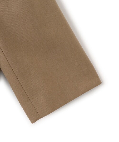 ADAM ET ROPE'（アダムエロペ）の「【EMOELLE】スリットネックハーフスリーブジャケット（ノーカラージャケット・レディース・ブラック系/ベージュ・F）」の16枚目の写真