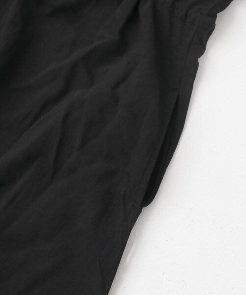 ITEMS URBANRESEARCH（アイテムズ アーバンリサーチ）の「ドライコットンタックワンピース（ワンピース・レディース・MOC/RED/BLK・FREE）」の13枚目の写真
