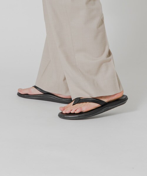 URBAN RESEARCH(アーバンリサーチ)の「『別注』ISLAND SLIPPER×URBAN RESEARCH ナローストラップサンダル(サンダル・メンズ・BLACK/COCOLATE・8/9/10/11/12)」の8枚目の写真